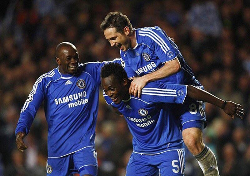 Chelsea - Bộ ba tiền vệ Essien, Makelele, Lampard