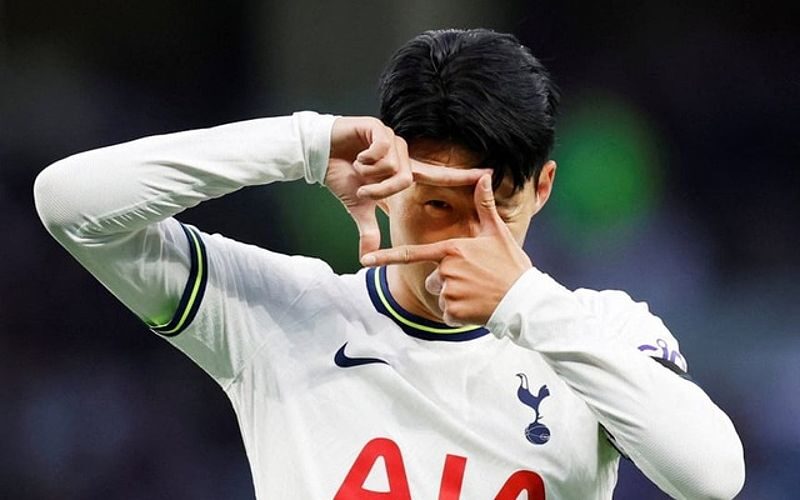 Son Heung-min tỏa sáng cùng Tottenham