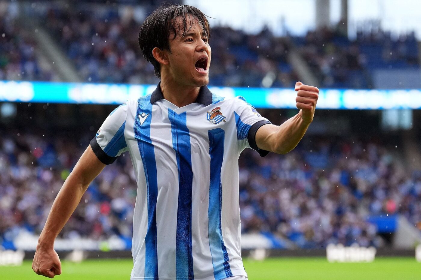 Takefusa Kubo trong màu áo Real Sociedad